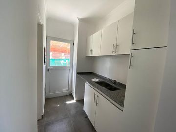 Casa en Venta 5 ambientes Barrio El Canton Islas a la laguna