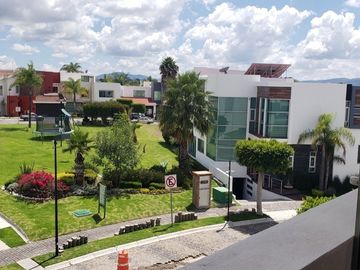 RESIDENCIA EN VENTA EN EL CLUSTER 333 LOMAS DE ANGELÓPOLIS 1