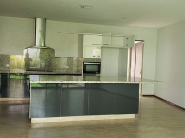 RESIDENCIA EN VENTA EN EL CLUSTER 333 LOMAS DE ANGELÓPOLIS 1