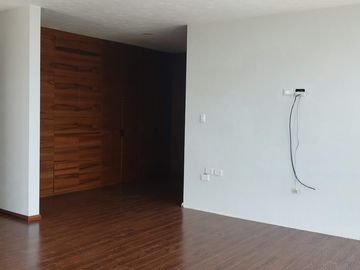 RESIDENCIA EN VENTA EN EL CLUSTER 333 LOMAS DE ANGELÓPOLIS 1