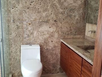 RESIDENCIA EN VENTA EN EL CLUSTER 333 LOMAS DE ANGELÓPOLIS 1