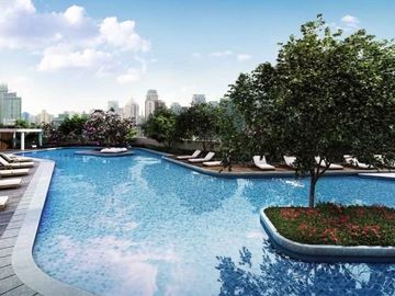 1BR Condo with Captivating View of Manila Bay