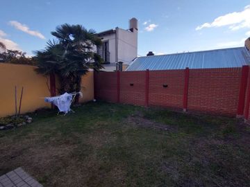 Casa en venta en Castelar Sur