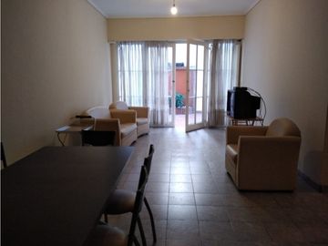 Departamento 3 amb c/dependencia / Zona Plaza Colón