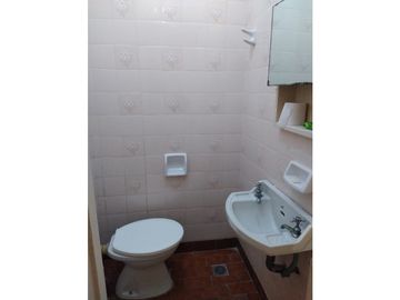 Departamento 3 amb c/dependencia / Zona Plaza Colón