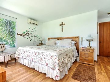 Venta de hermosa casa en Las Pircas, Peñalolén
