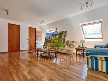 Venta de hermosa casa en Las Pircas, Peñalolén