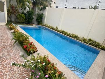 VENTA DE LINDA CASA EN SALINAS
