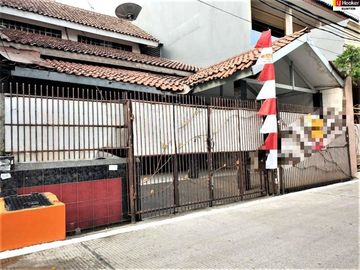 CEPAT !! RUMAH STANDART NOMOR BAGUS di Komp. Walikota