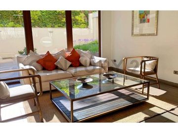 DUPLEX EN VENTA 5 DORMITORIOS LO BARNECHEA
