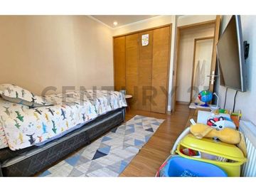 DUPLEX EN VENTA 5 DORMITORIOS LO BARNECHEA