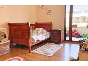 DUPLEX EN VENTA 5 DORMITORIOS LO BARNECHEA
