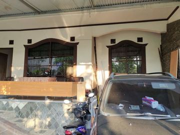 Rumah 2 Lantai Asri Terawat Apik Siap Huni Permata Tanimulya Ngamprah Bandung Barat