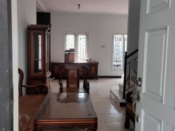 Rumah Asri dan Nyaman di Kota Baru Parahyangan
