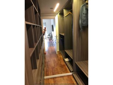 PALERMO VENTA  4 Amb. con Cochera, Seguridad y Amenities!