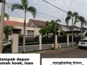 Rumah Hoek Nyaman di Cluster Aralia Harapan Indah Bekasi