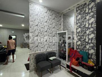 Rumah 2 1/2 Lantai Cantik Furnished Siap Huni Taman Surya 5