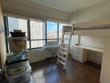 Rush 2BR for Sale in Edades Tower and Garden Villas two bedroom condominium Rockwell Makati
