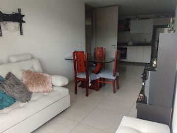 VENTA de APARTAMENTO en GIRON