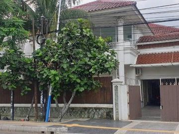Rumah Asri di Cempaka Putih Jakarta Pusat