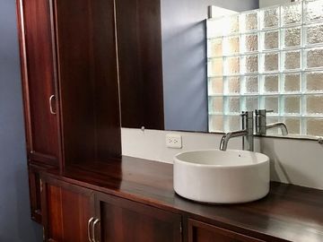 Se Vende Casa Cerca del Mar en Puerto Lopez