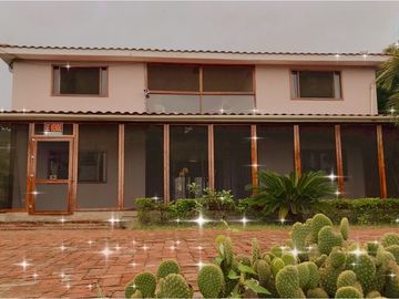 Se Vende Casa Cerca del Mar en Puerto Lopez