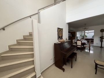 casa condominio en venta en la castellana. Cod V105258