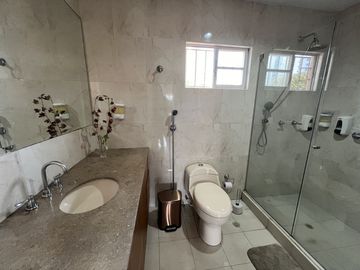 casa condominio en venta en la castellana. Cod V105258