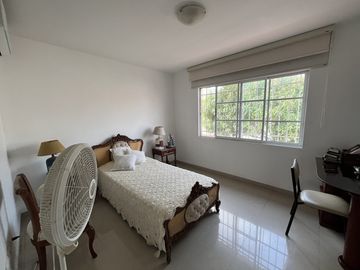 casa condominio en venta en la castellana. Cod V105258