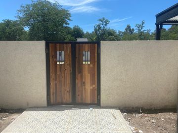 Muy linda casa en - Medal Country club - A estrenar.  226 m2 totales.