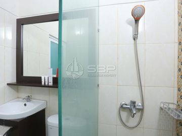 HomeStay + Kost Dijual Jogja Exclusive Setara Hotel di Jalan Kaliurang dekat UII