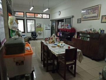 DIJUAL RUMAH (Bisa Dijadikan Kantor) DI JL. TANJUNG MENTENG JAKARTA PUSAT