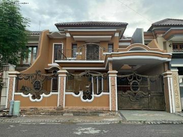 Rumah di Pantai Mentari , Siap Huni