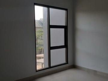 Rumah 2 lantai dalam komplek cinere harga sewa 2 tahun