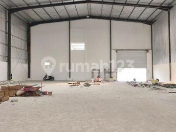Gudang Bersama di Kawasan Sepaatan Tangerang