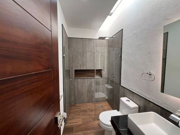 CASA NUEVA EN VISTAS DE ALTOZANO, MORELIA