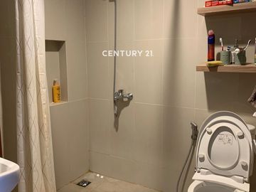 Rumah Rapi Cantik Siap Huni Semi Furnished Dijual Cepat Di Rempoa