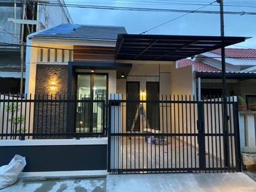 Dijual Rumah Cantik Kencana Loka 12.5 Blok V Tangerang Lokasi Strategis Murah