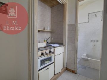 Azcuenaga y Av. Corrientes - 2 amb Apto - Venta