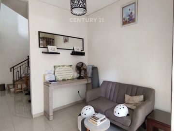 Rumah Full Furnish Siap Huni Di Cluster Victoria Metland Menteng
