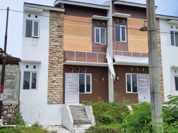 RUMAH TENGAH KOTA WATES 2 LANTAI HARGA MURAH