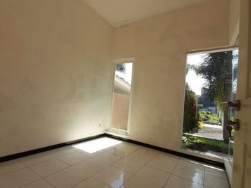 Dijual Rumah Bagus di Cluster Villa Esperanza Ngaliyan Semarang