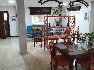 Encantadora: villa situada cerca del mar en Chuyuipe Ballenita .