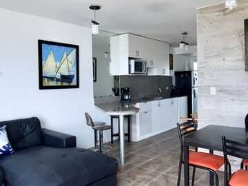 Punta Blanca, departamento en condominio seguro con vistas al mar en venta.