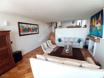 Departamento en Venta en Luis Matte Larrain/ Miravalle de Apoquindo