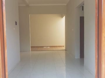 RUMAH DIJUAL DI JOGJA SIAP HUNI DEKAT BANDARA