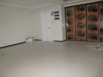 West Ave House and Lot Forsale at