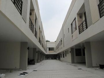 West Ave House and Lot Forsale at
