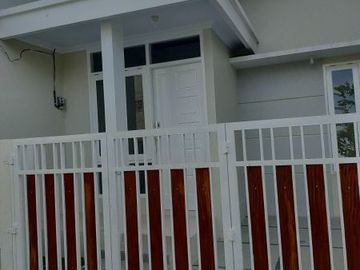 Rumah Cantik Rumah minimali di Tanah Baru Depok