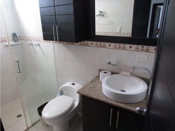 SE VENDE CASA DE DOS NIVELES EN LA CASTELLANA EN MONTERIA